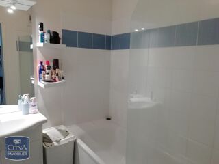  Appartement à louer 3 pièces 63 m²