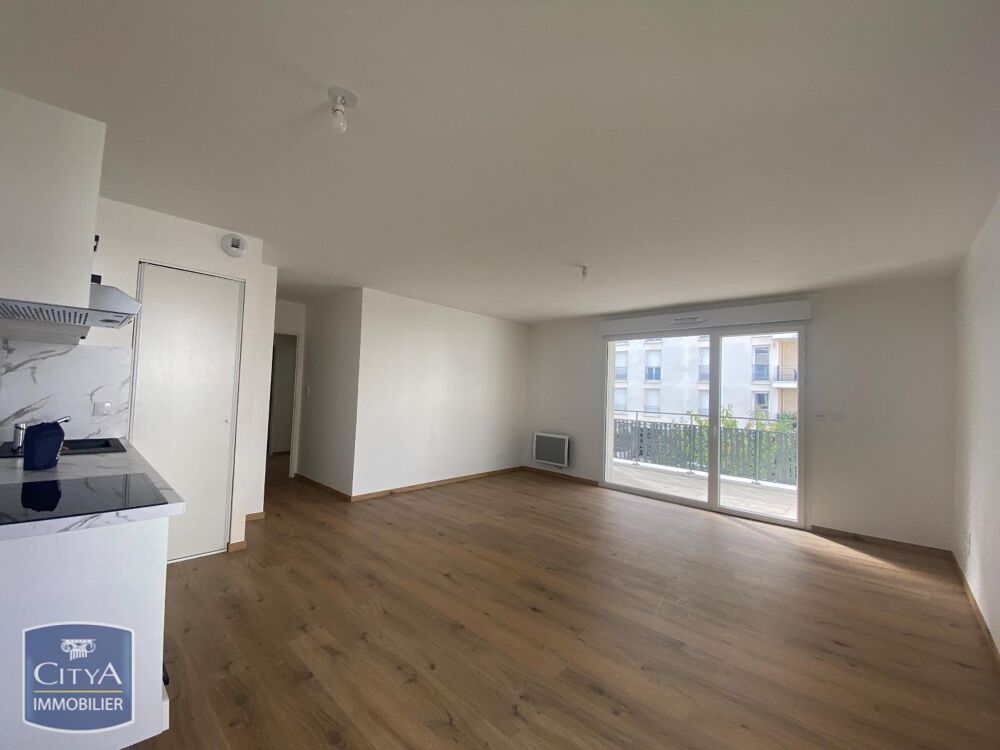 location Appartement - 3 pièce(s) - 66 m² Lucé (28110)