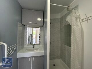  Appartement à louer 2 pièces 36 m²
