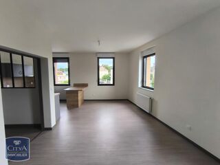  Appartement à louer 3 pièces 74 m²