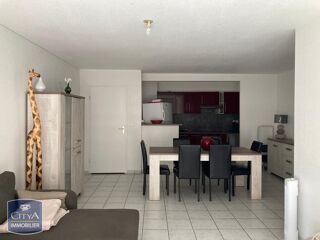  Appartement à louer 3 pièces 71 m²