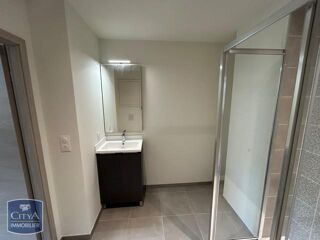 Appartement à louer 1 pièce 28 m²