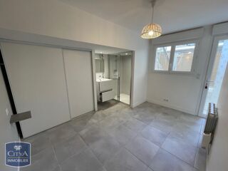  Appartement � louer 3 pi�ces 50 m�