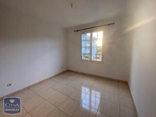 location Appartement - 3 pièce(s) - 69 m² Le Tampon (97430)