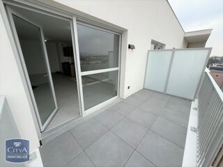  Appartement à louer 3 pièces 63 m²