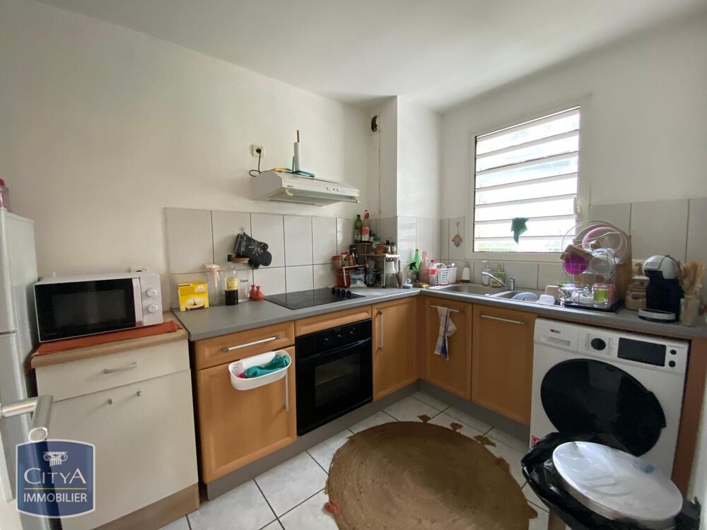 location Appartement - 2 pièce(s) - 46 m² Saint-Denis (97400)