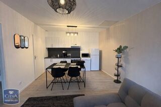  Appartement à louer 2 pièces 37 m²