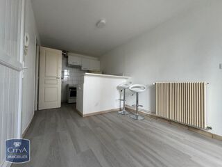  Appartement à louer 2 pièces 30 m²