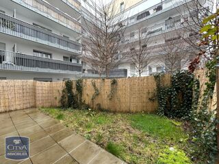 Appartement à louer 4 pièces 88 m²