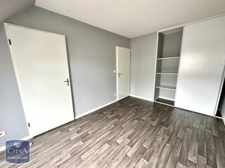  Appartement à louer 2 pièces 44 m²