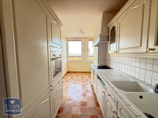  Appartement à louer 3 pièces 88 m²