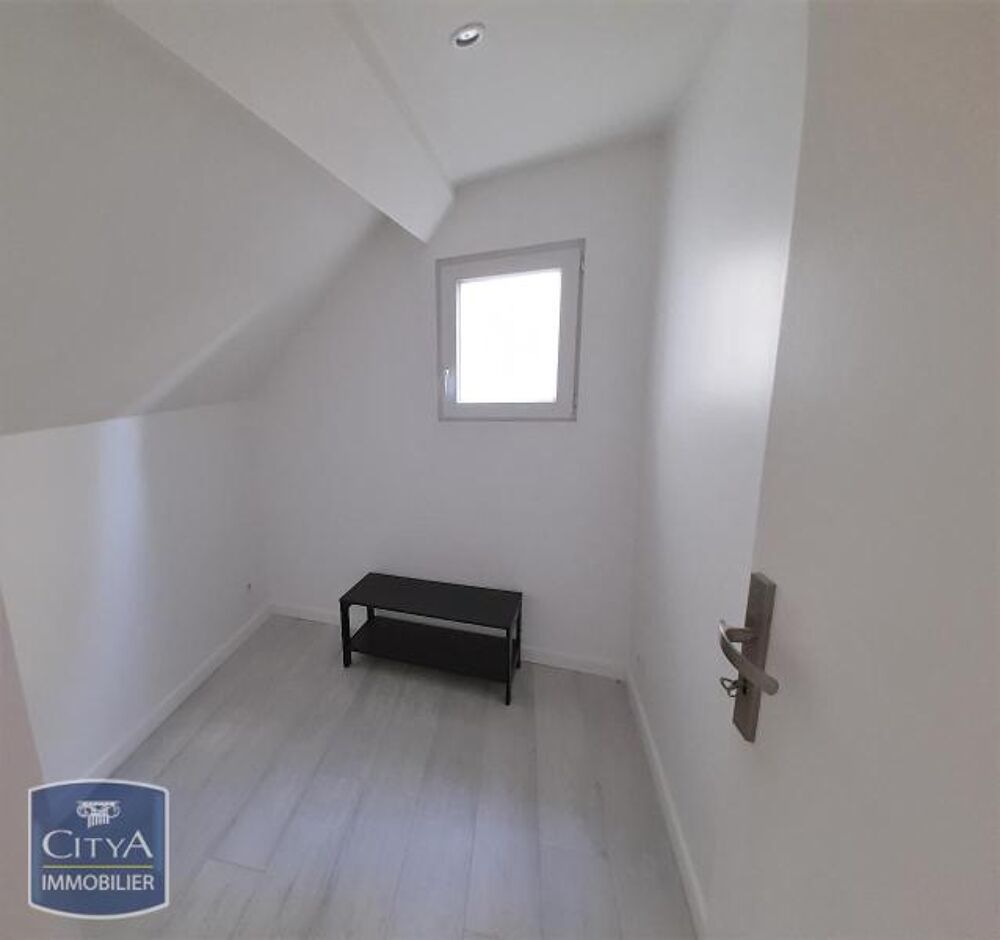 À LOUER : Appartement T1 situé à Château-Thierry. Ce bie....