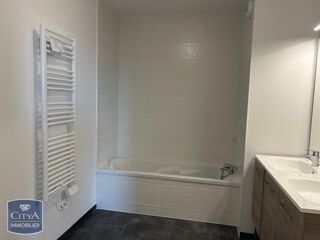  Appartement à louer 2 pièces 48 m²