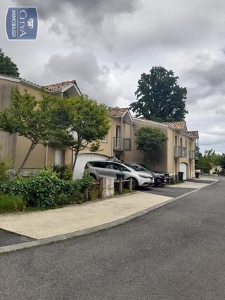  Maison à louer 4 pièces 91 m²