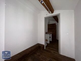  Appartement à louer 3 pièces 72 m²