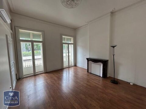 A LOUER : Local professionnel de type T6 de 193 m&sup2;, s... 2300 34000 Montpellier