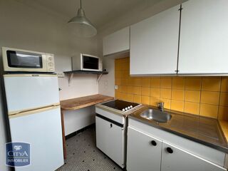  Appartement à louer 1 pièce 28 m²