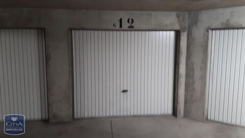  Parking / Garage � louer 