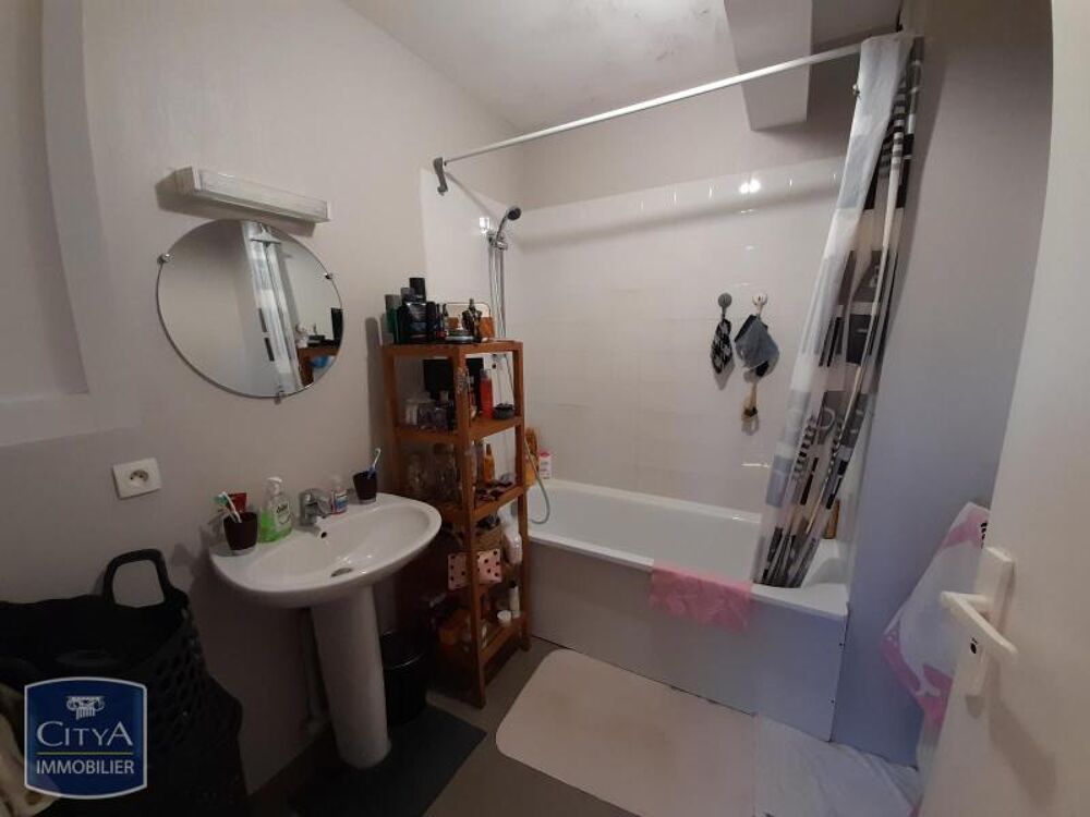 location Appartement - 2 pièce(s) - 49 m² Poitiers (86000)