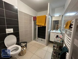  Appartement à louer 2 pièces 46 m²