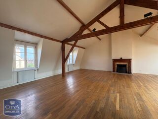  Appartement à louer 5 pièces 119 m²