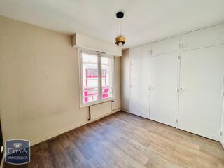 Appartement à louer 2 pièces 44 m²