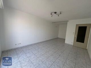  Appartement à louer 1 pièce 34 m²