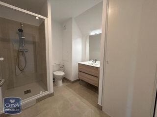  Appartement à louer 2 pièces 37 m²