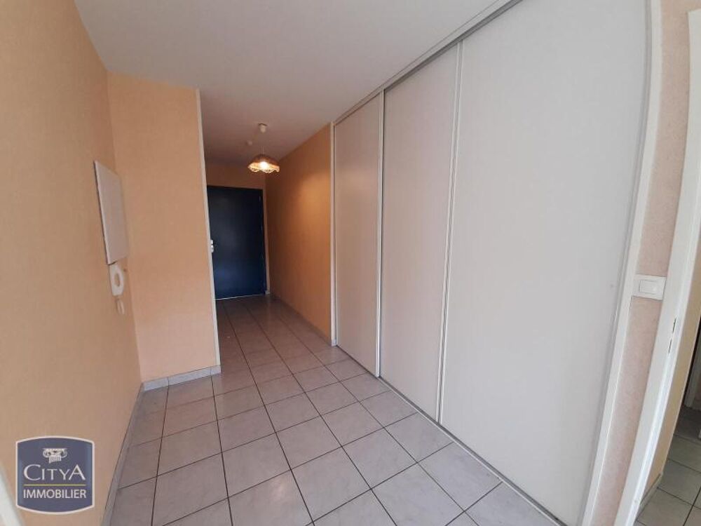 EXCLUSIVITÉ - APPARTEMENT 3 PIÈCES AVEC TERRASSE En loca....