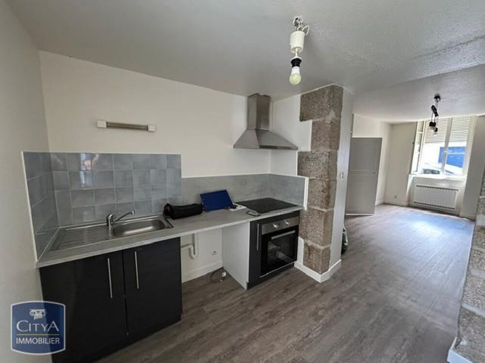 À LOUER : Appartement T2 situé à Guéret, dans le départe....
