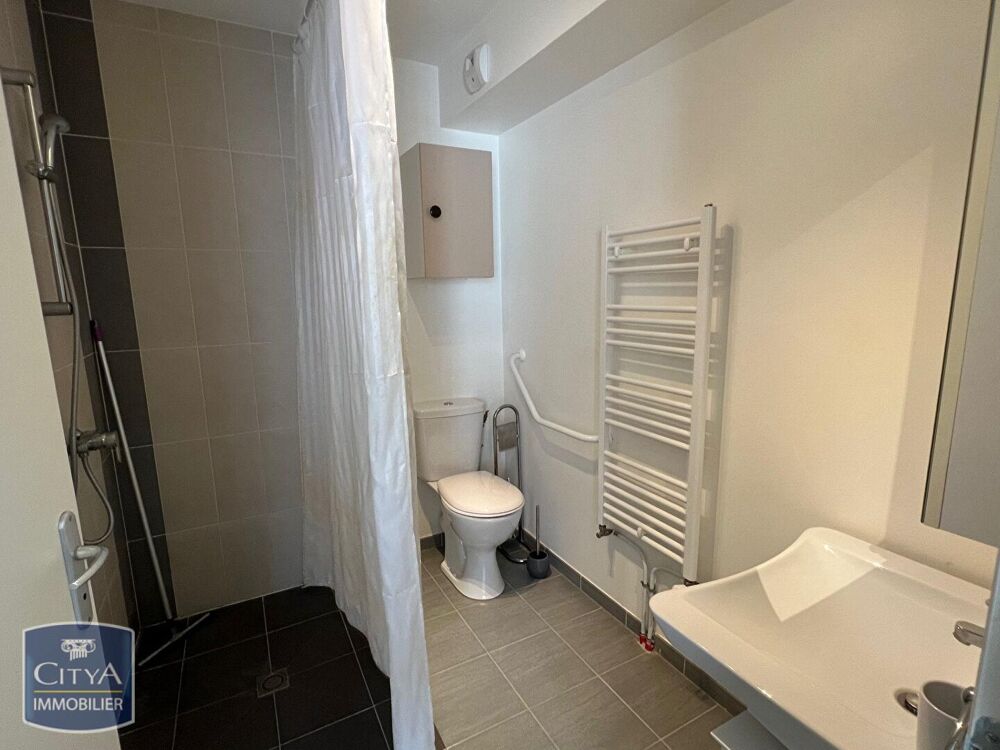 À LOUER : Appartement meublé T1 bis à Lempdes, situé dan....