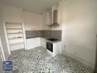  Appartement à louer 3 pièces 85 m²