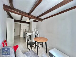  Appartement à louer 2 pièces 31 m²