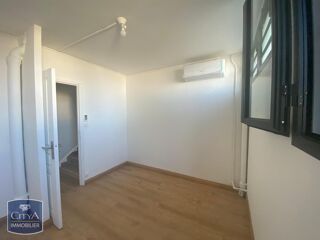  Appartement à louer 4 pièces 105 m²