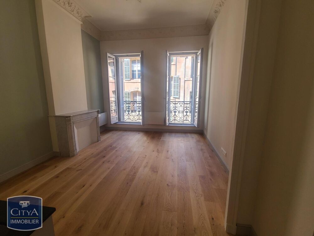 location Appartement - 2 pièce(s) - 40 m² Marseille 1