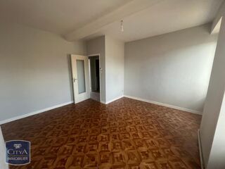  Appartement à louer 2 pièces 45 m²
