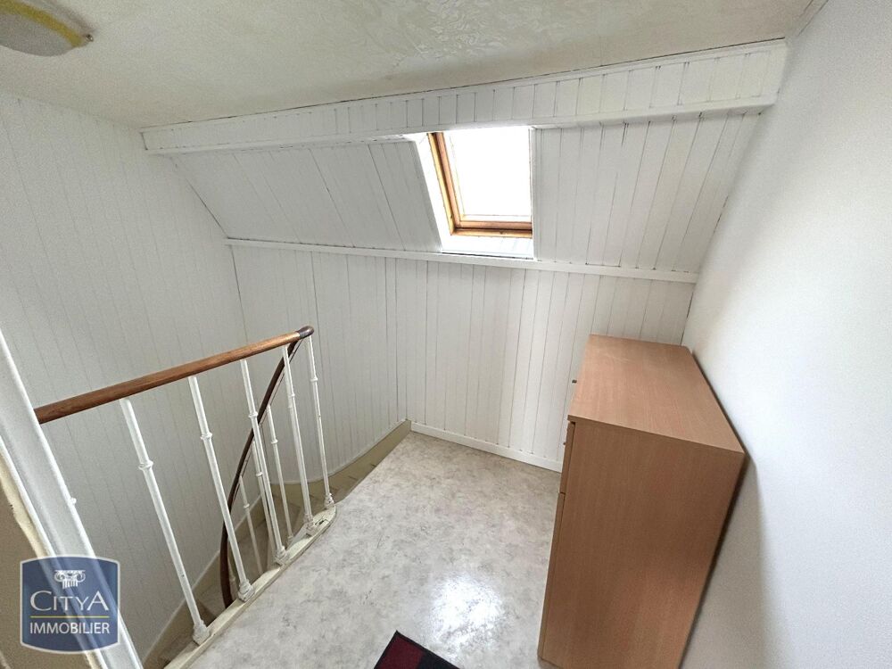location Appartement - 1 pièce(s) - 29 m² Saint-Quentin (02100)