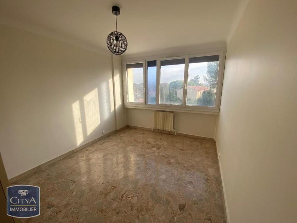 location Appartement - 3 pièce(s) - 72 m² Marignane (13700)