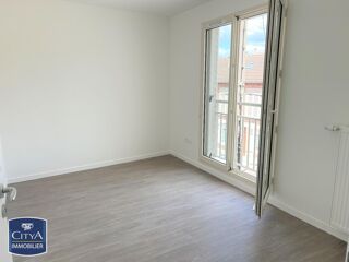  Appartement à louer 3 pièces 60 m²