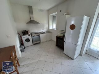  Appartement à louer 3 pièces 68 m²