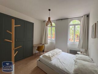  Appartement à louer 2 pièces 32 m²