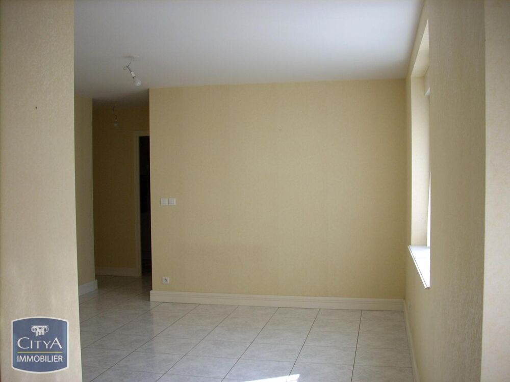 À LOUER : Appartement T2 situé à Coulaines. Ce bien immo....