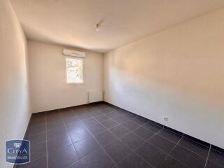  Appartement à louer 2 pièces 45 m²
