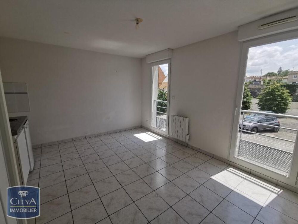 location Appartement - 1 pièce(s) - 25 m² Angoulême (16000)