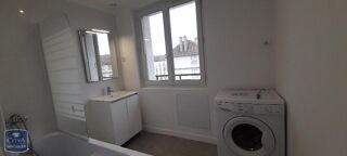  Appartement à louer 3 pièces 65 m²