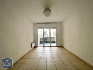  Appartement à louer 2 pièces 38 m²