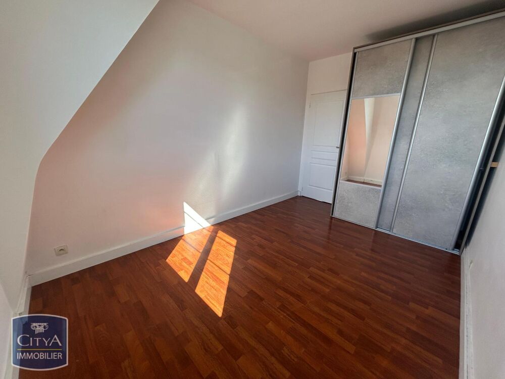 À LOUER : Appartement T2 situé à Laval Rive Gauche, avec....