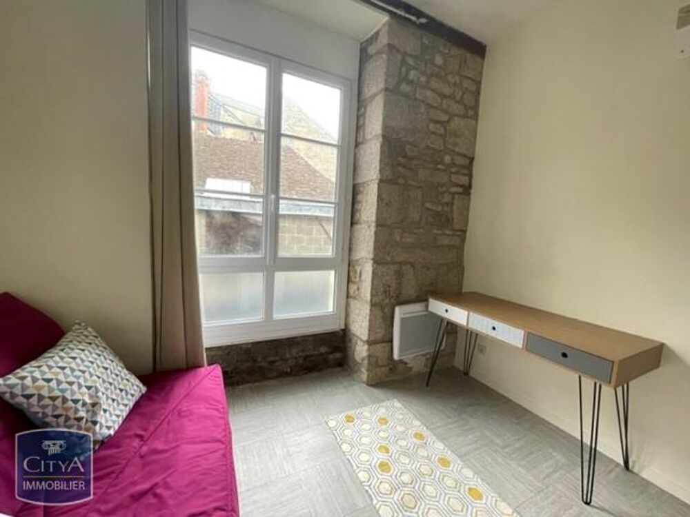 Centre Ville - À LOUER : Appartement T1 situé en plein c....
