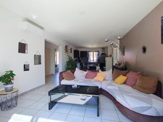  Appartement à louer 3 pièces 69 m²