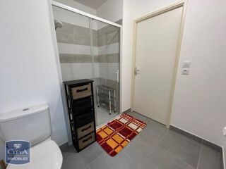  Appartement à louer 2 pièces 37 m²